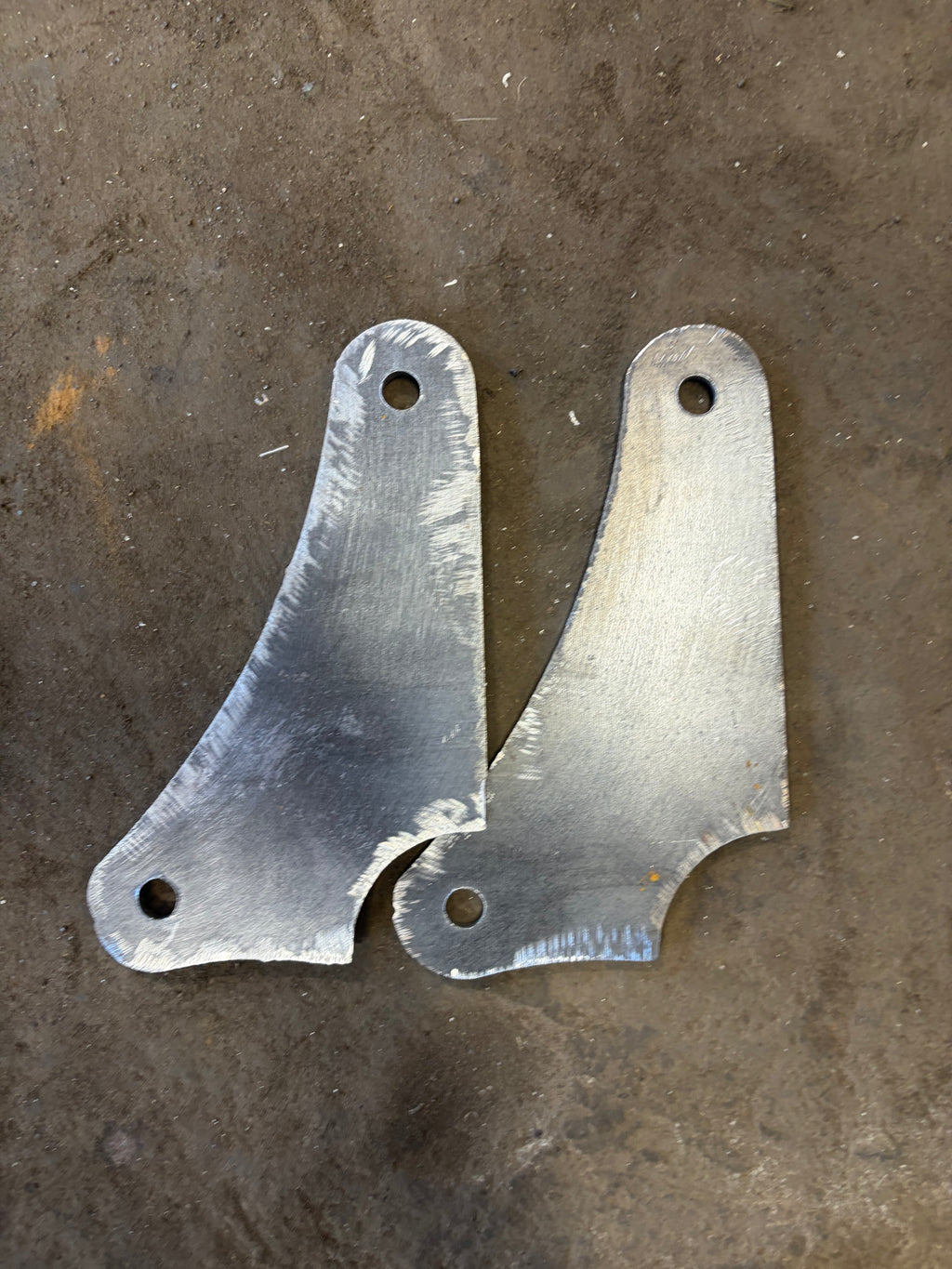Anti wrap Traction bar brackets