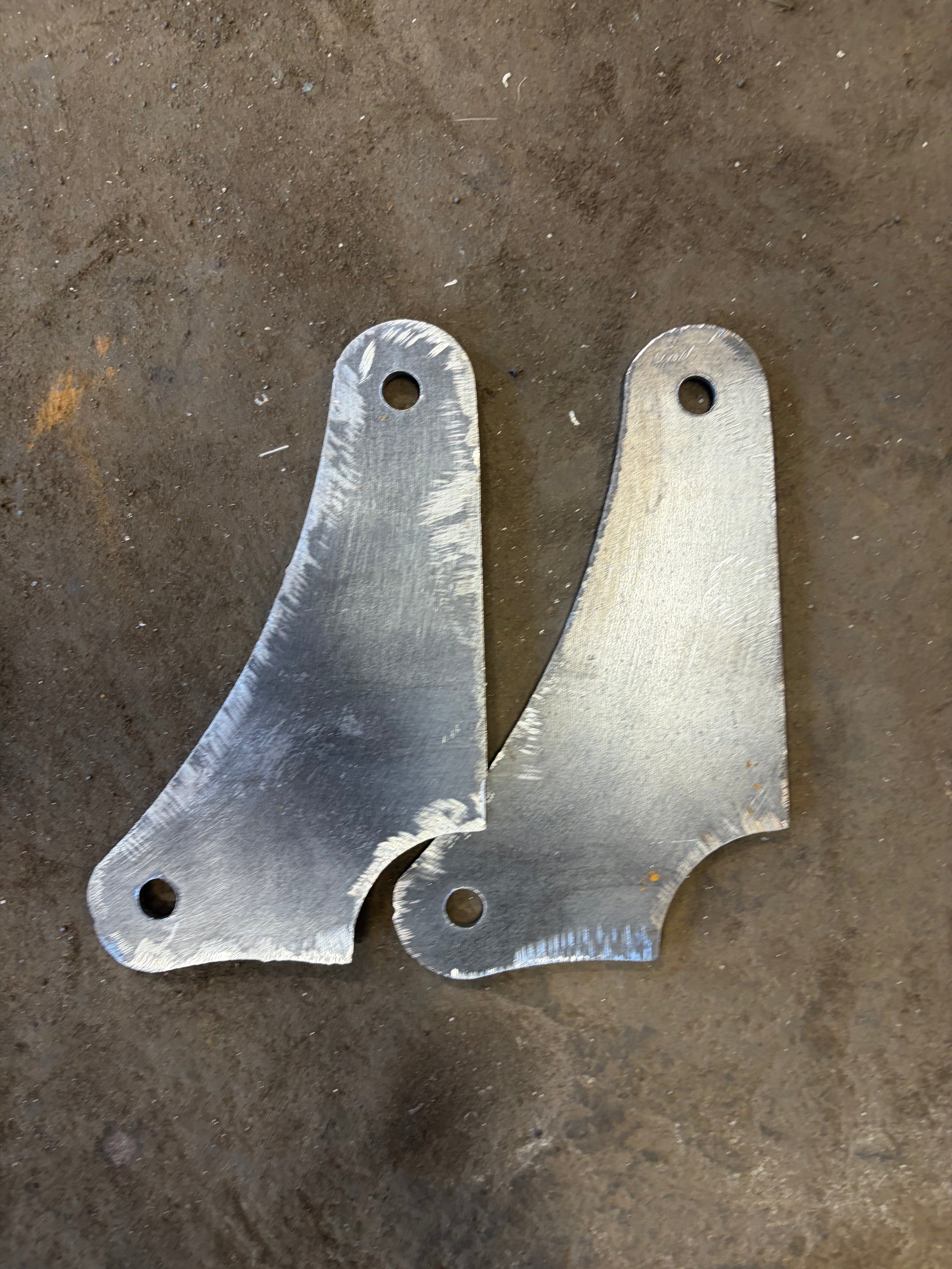 Anti wrap Traction bar brackets