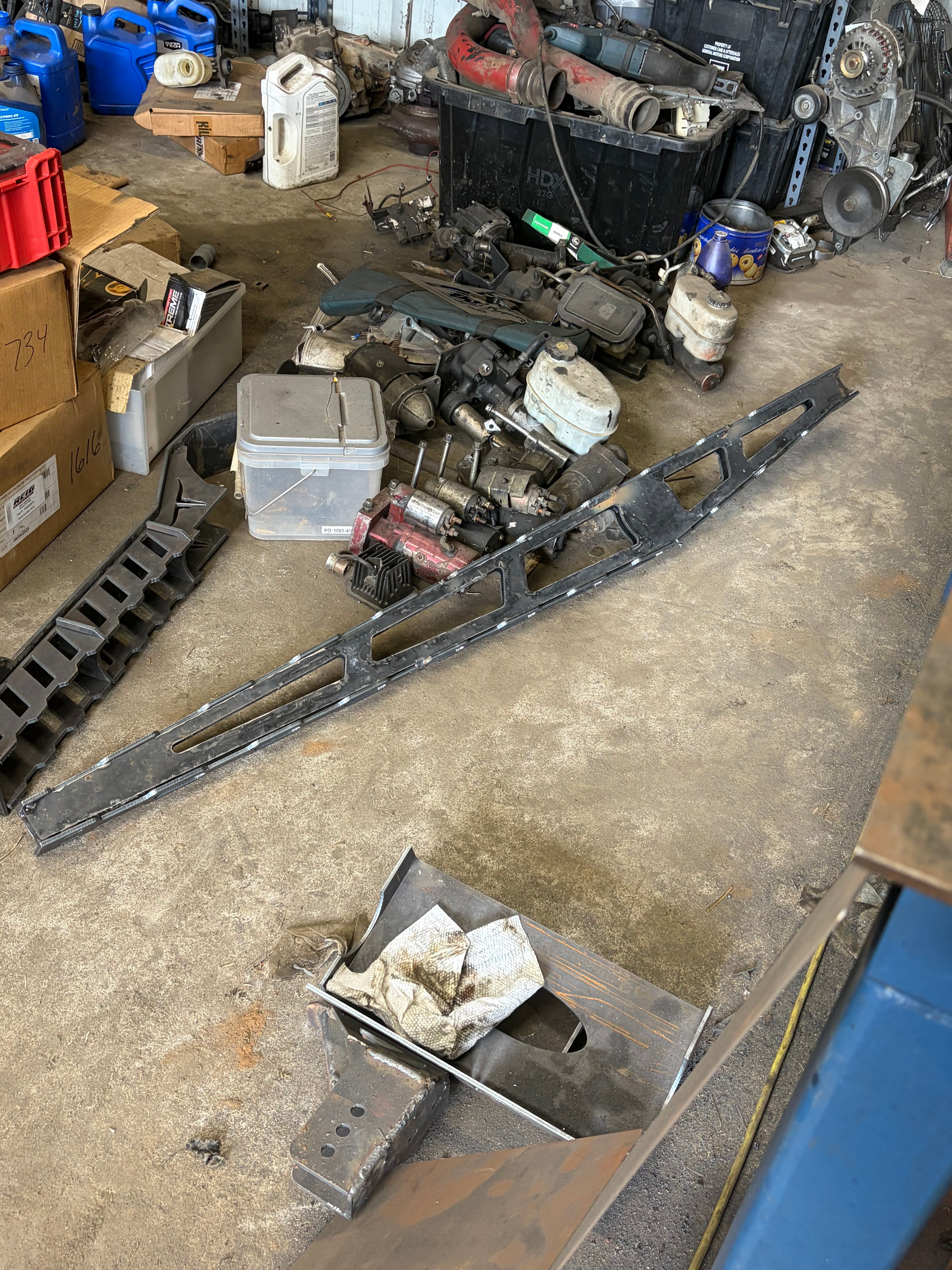 Skeletonized Traction Bar